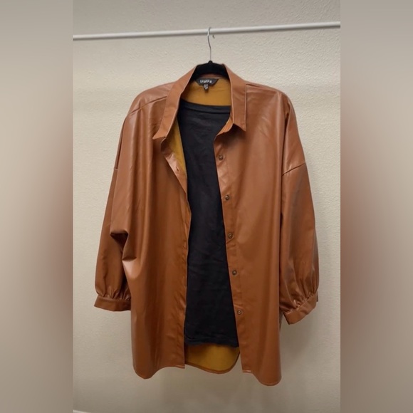 Jackets & Blazers - Oversized Brown Pleather Jacket